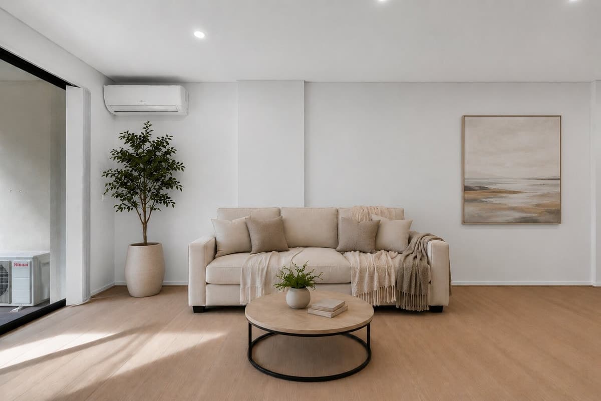 23 Chamberlain Road, GUILDFORD, Guildford - Image 1