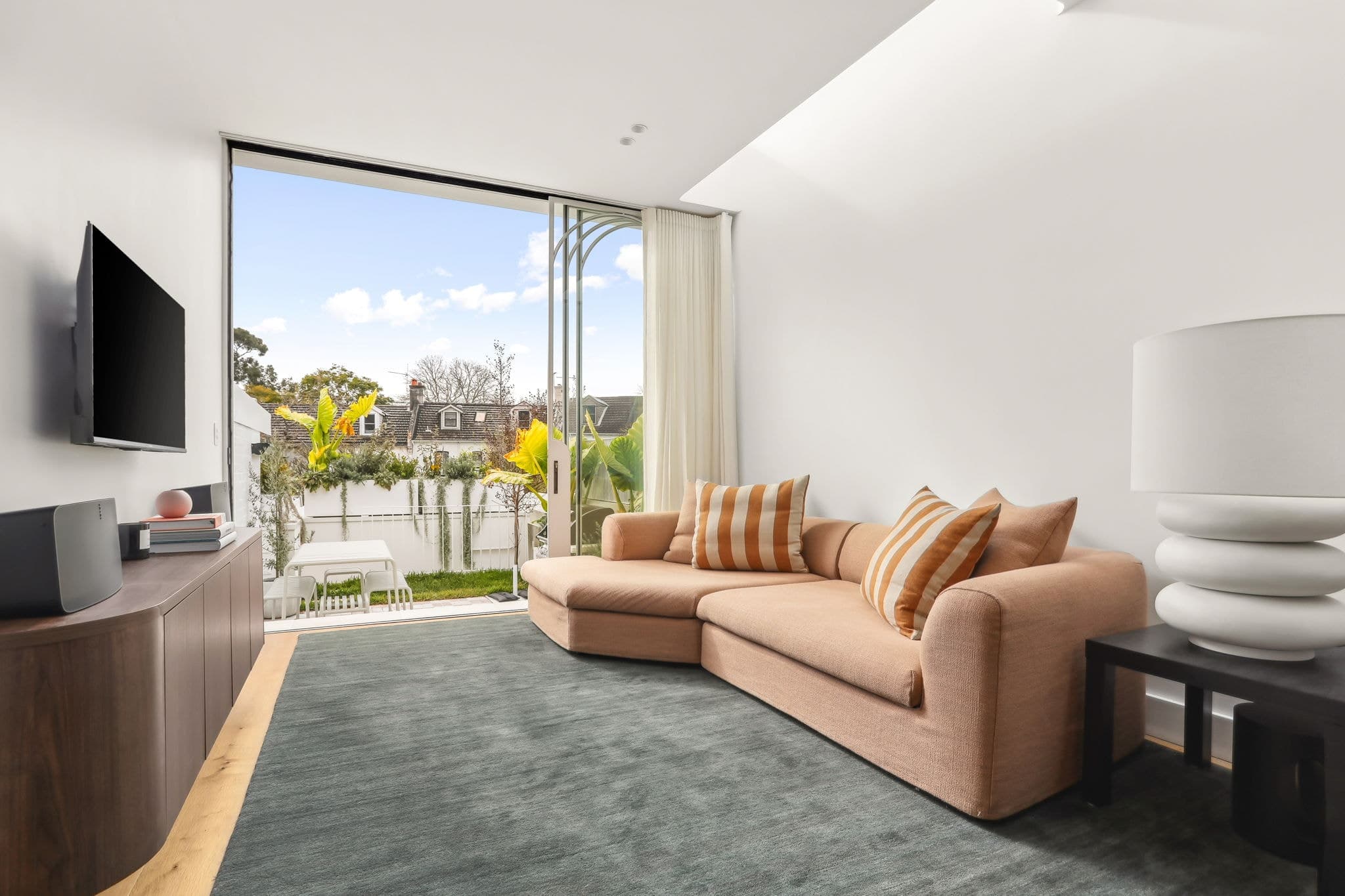 18 Hoddle Street, Paddington - Thumbnail 2