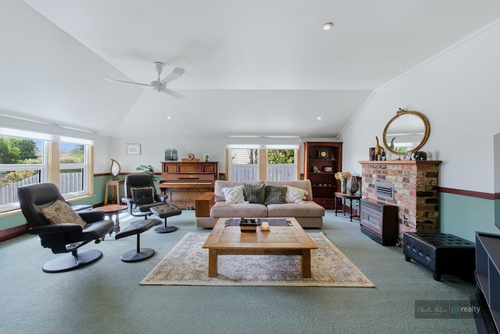 9 Jumbunna Road, Korumburra, VIC, 3950, Korumburra - Thumbnail 3