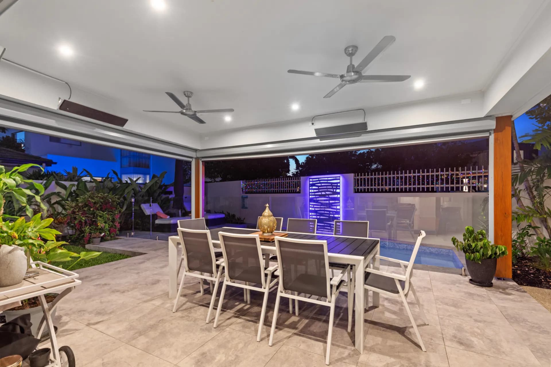 7700 Fairway  Boulevard, Hope Island - Thumbnail 3