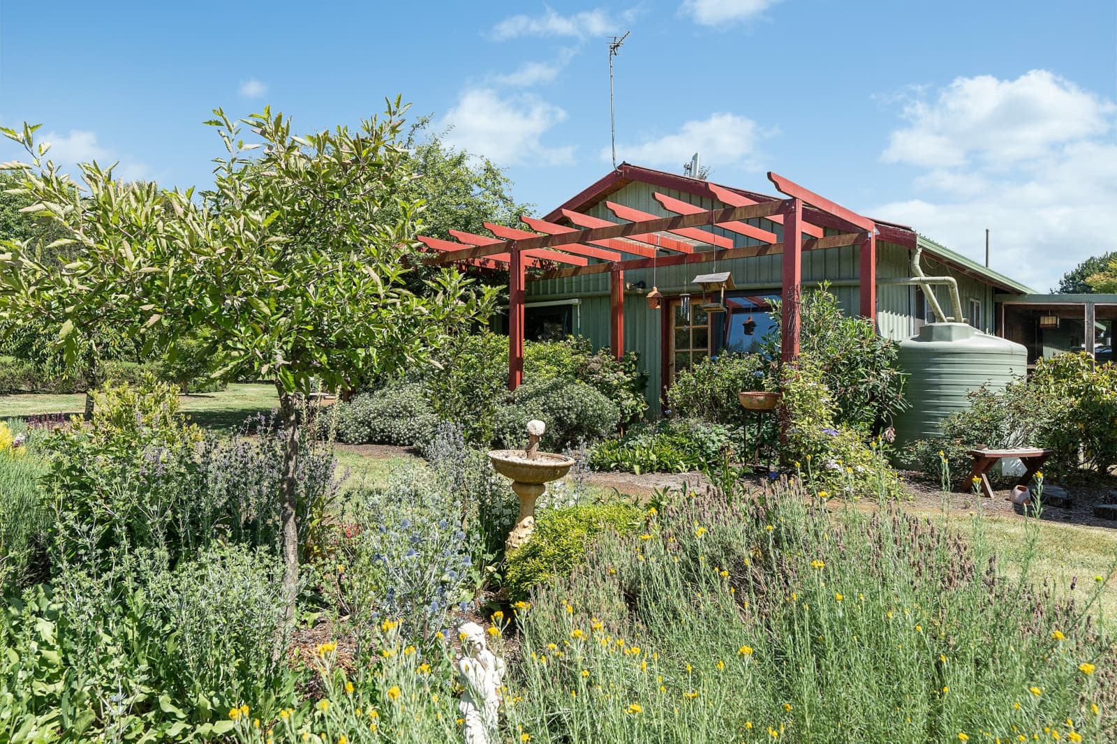 107 Mill Road, BATLOW, Batlow - Thumbnail 6