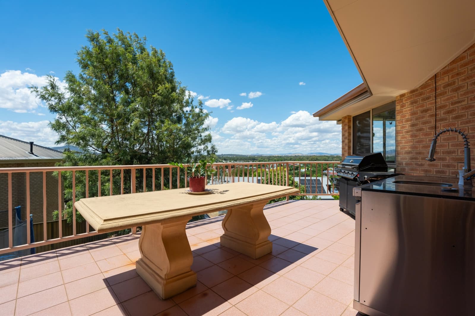 34 Sunrise Terrace, EAST ALBURY, East Albury - Thumbnail 5