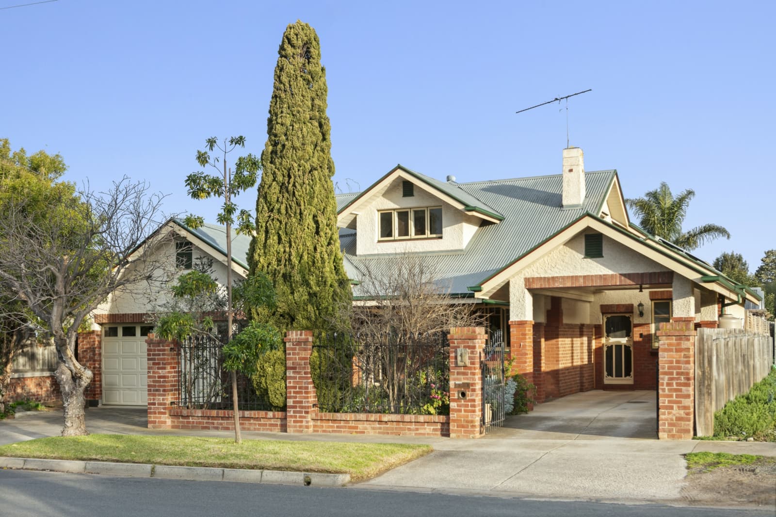 1 Sydney Street, BACCHUS MARSH, Bacchus Marsh - Thumbnail 3