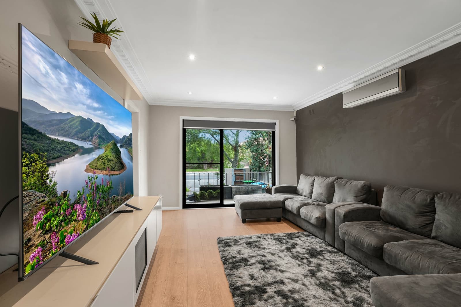 55 Cottrell Street, WERRIBEE, Werribee - Thumbnail 4