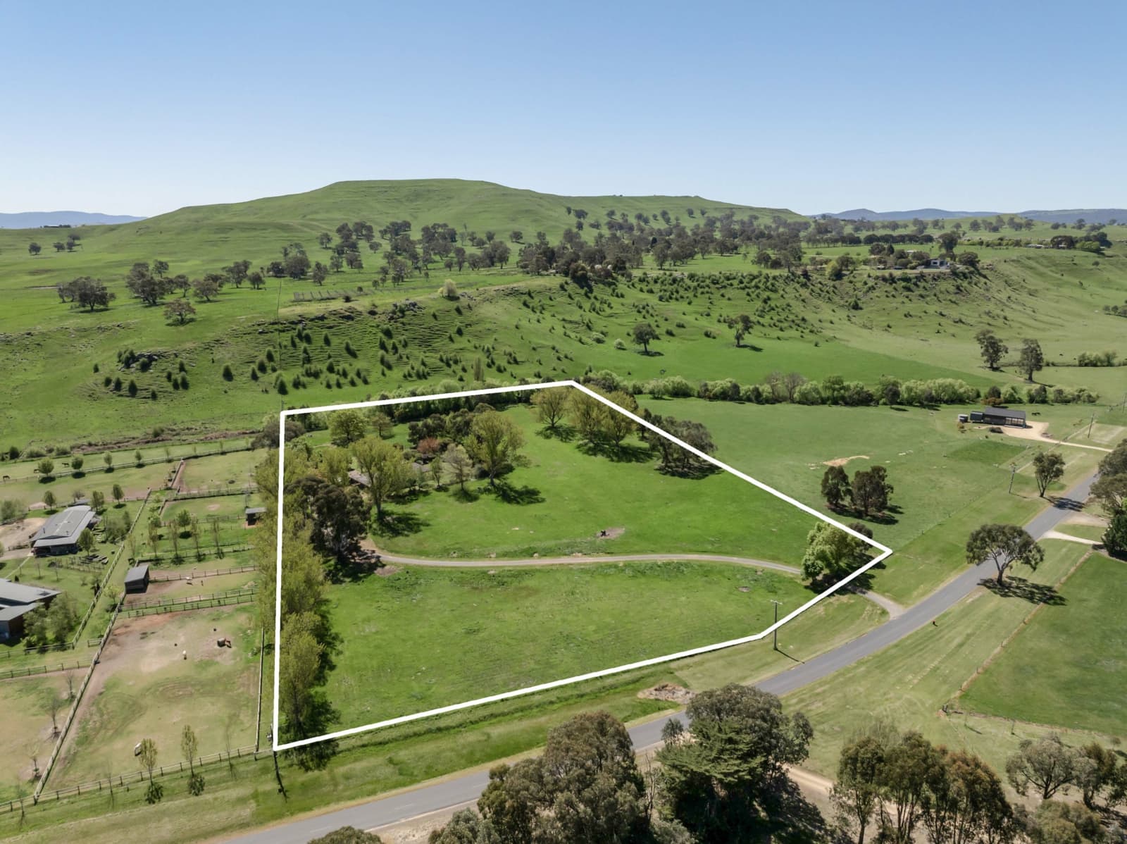 105 Graves Road,Mansfield, Mansfield - Thumbnail 5