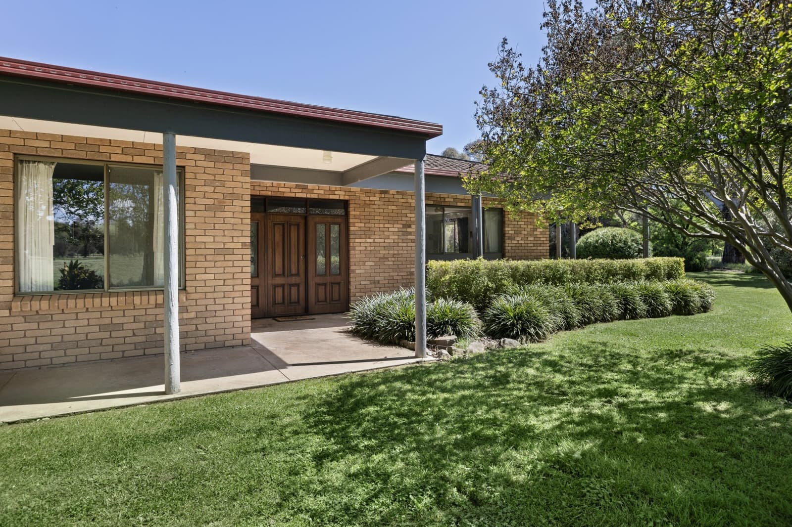 105 Graves Road,Mansfield, Mansfield - Thumbnail 6