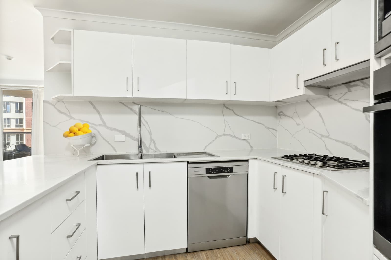 604/5 Albert Road, STRATHFIELD, Strathfield - Thumbnail 2