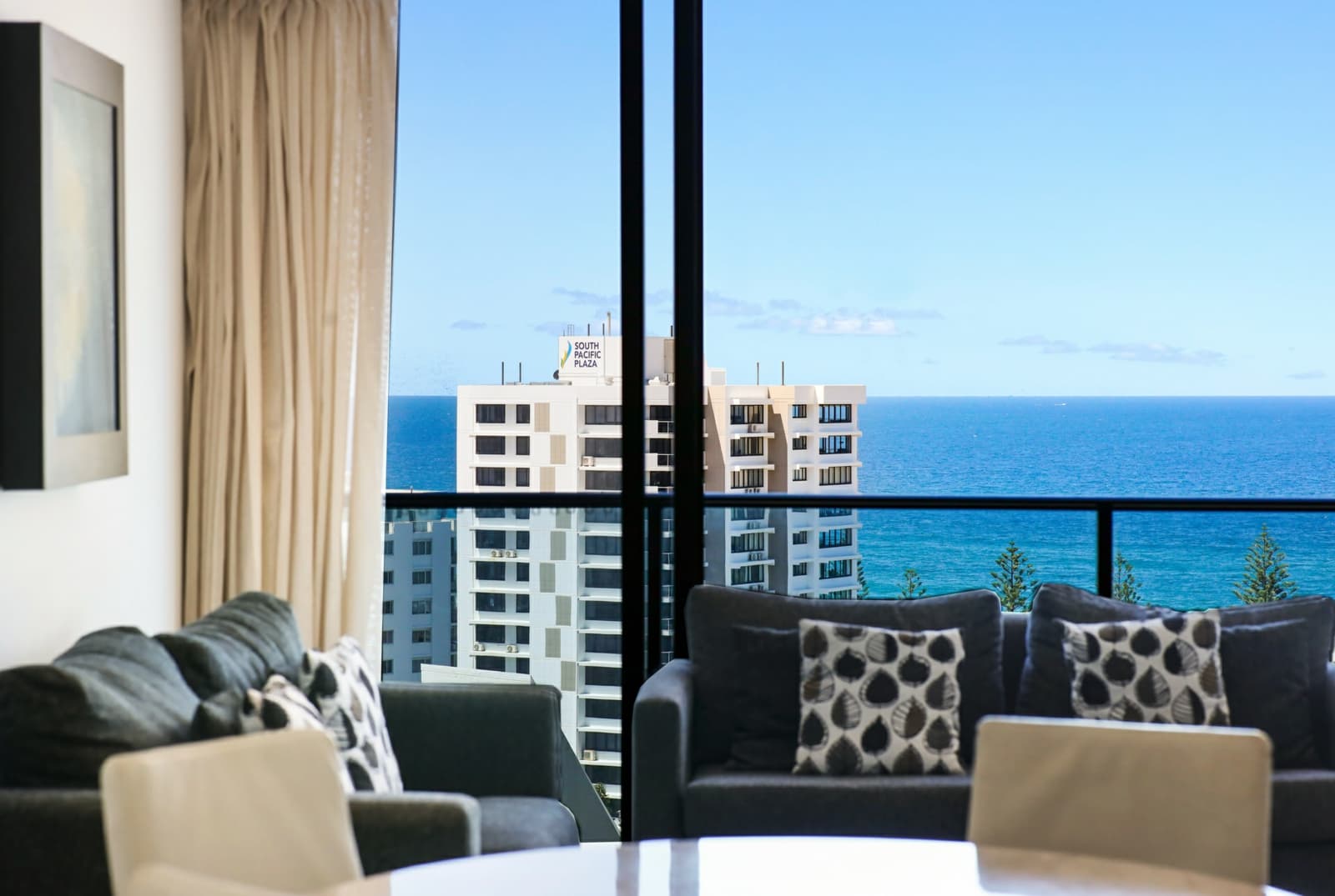 21505/21 Elizabeth Avenue, BROADBEACH, Broadbeach - Thumbnail 5