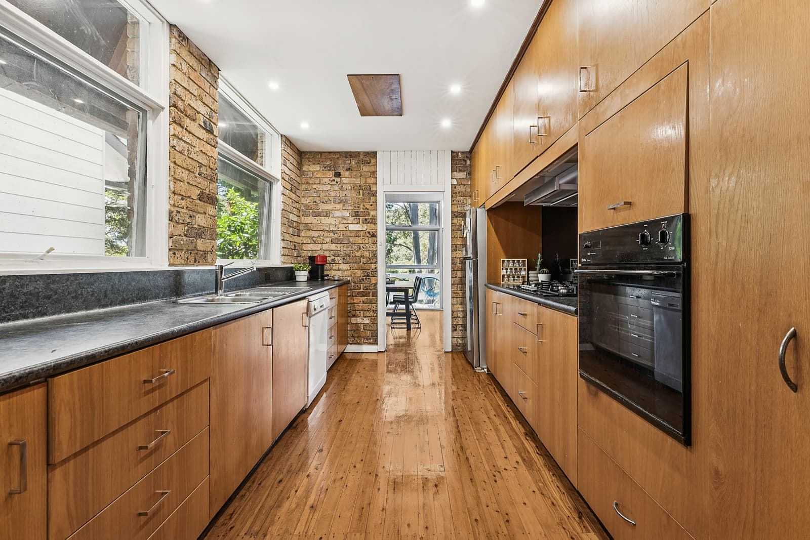 31 Van Buren Circuit, Bonnet Bay - Thumbnail 5