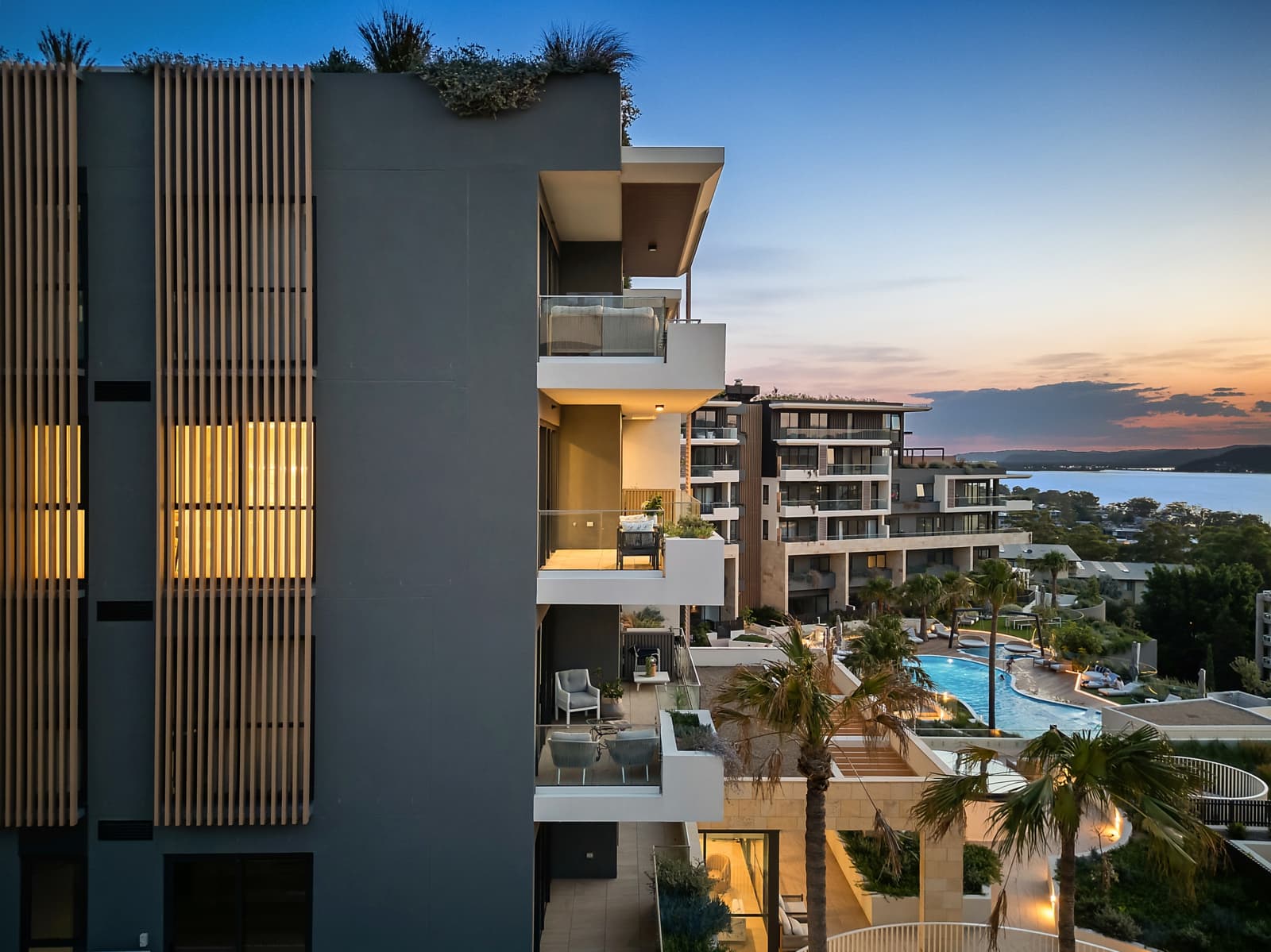 408/89B John Whiteway Drive, GOSFORD, Gosford - Thumbnail 2