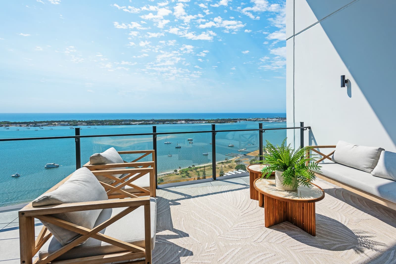 1283/165 Marine Parade, SOUTHPORT, Southport - Image 1