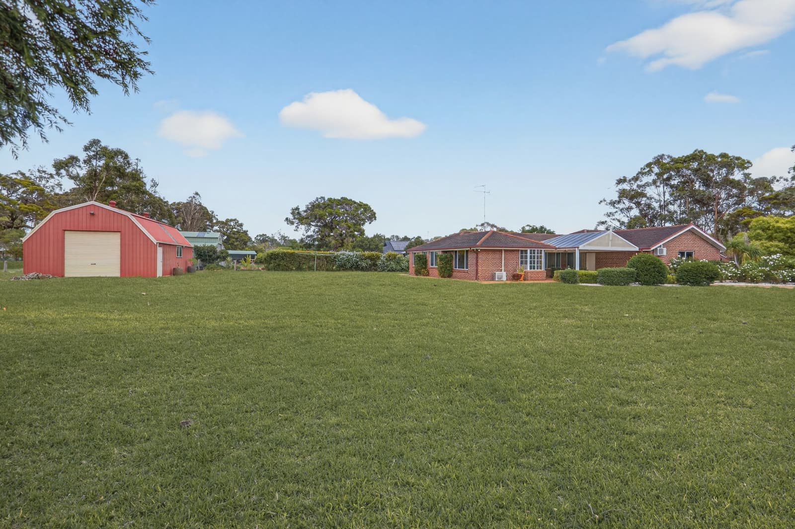 139 Willeroo Drive, WINDSOR DOWNS, Windsor Downs - Thumbnail 3