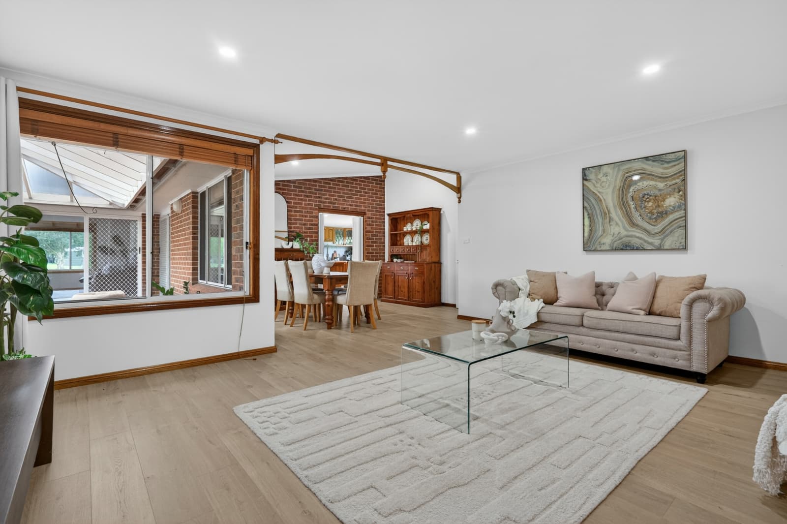 139 Willeroo Drive, WINDSOR DOWNS, Windsor Downs - Thumbnail 4
