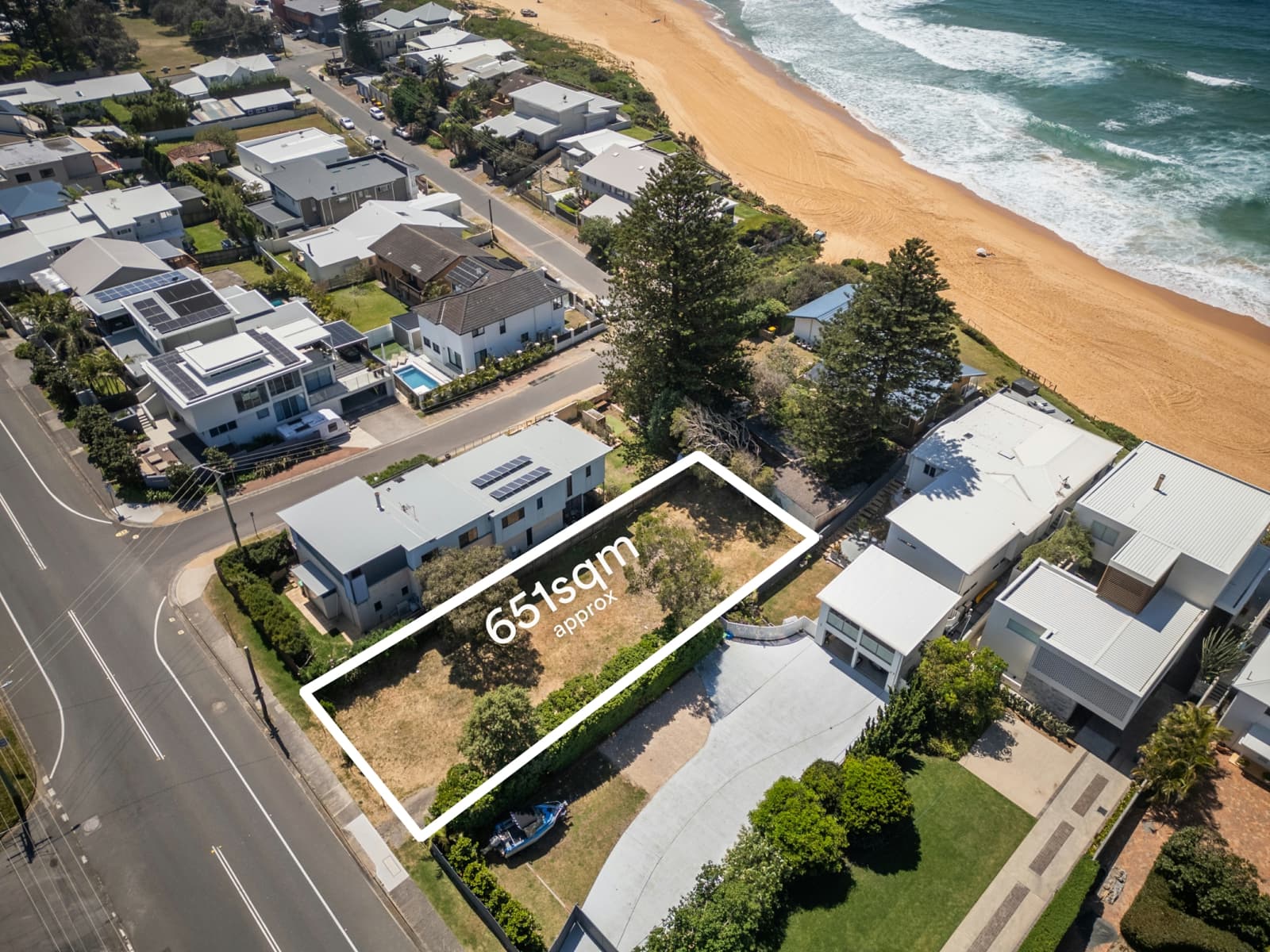 107 Ocean View Drive, WAMBERAL, Wamberal - Thumbnail 3
