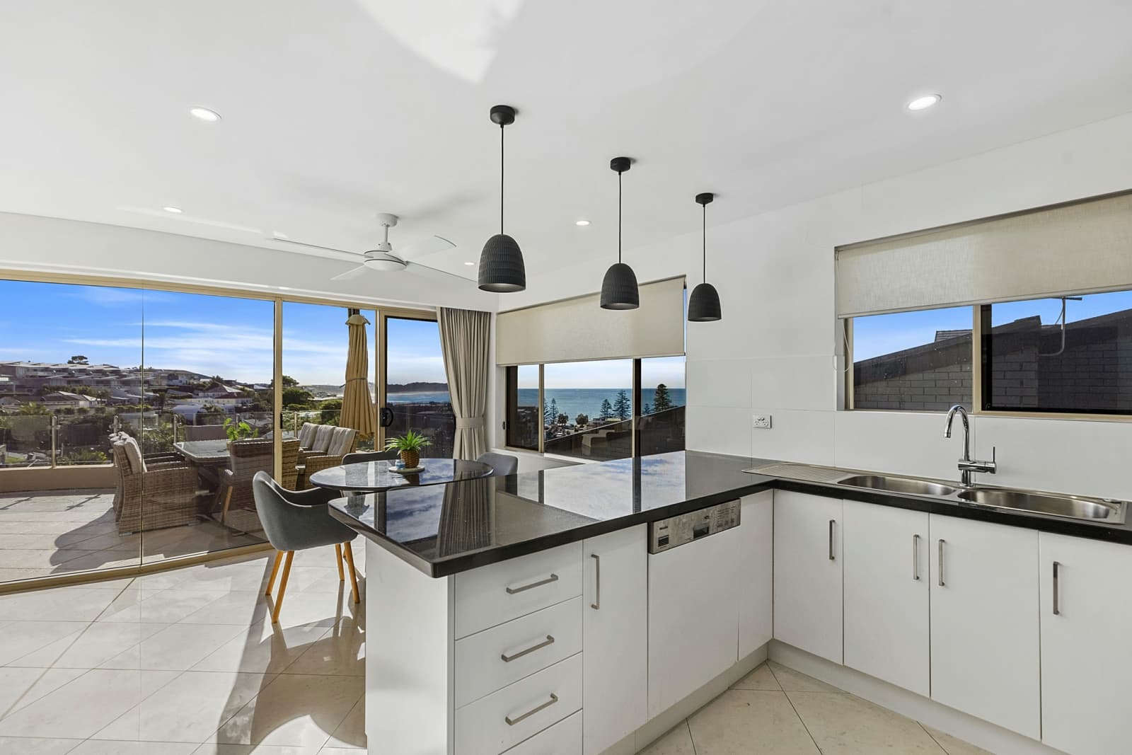 2/19 Grosvenor Road, TERRIGAL, Terrigal - Thumbnail 7