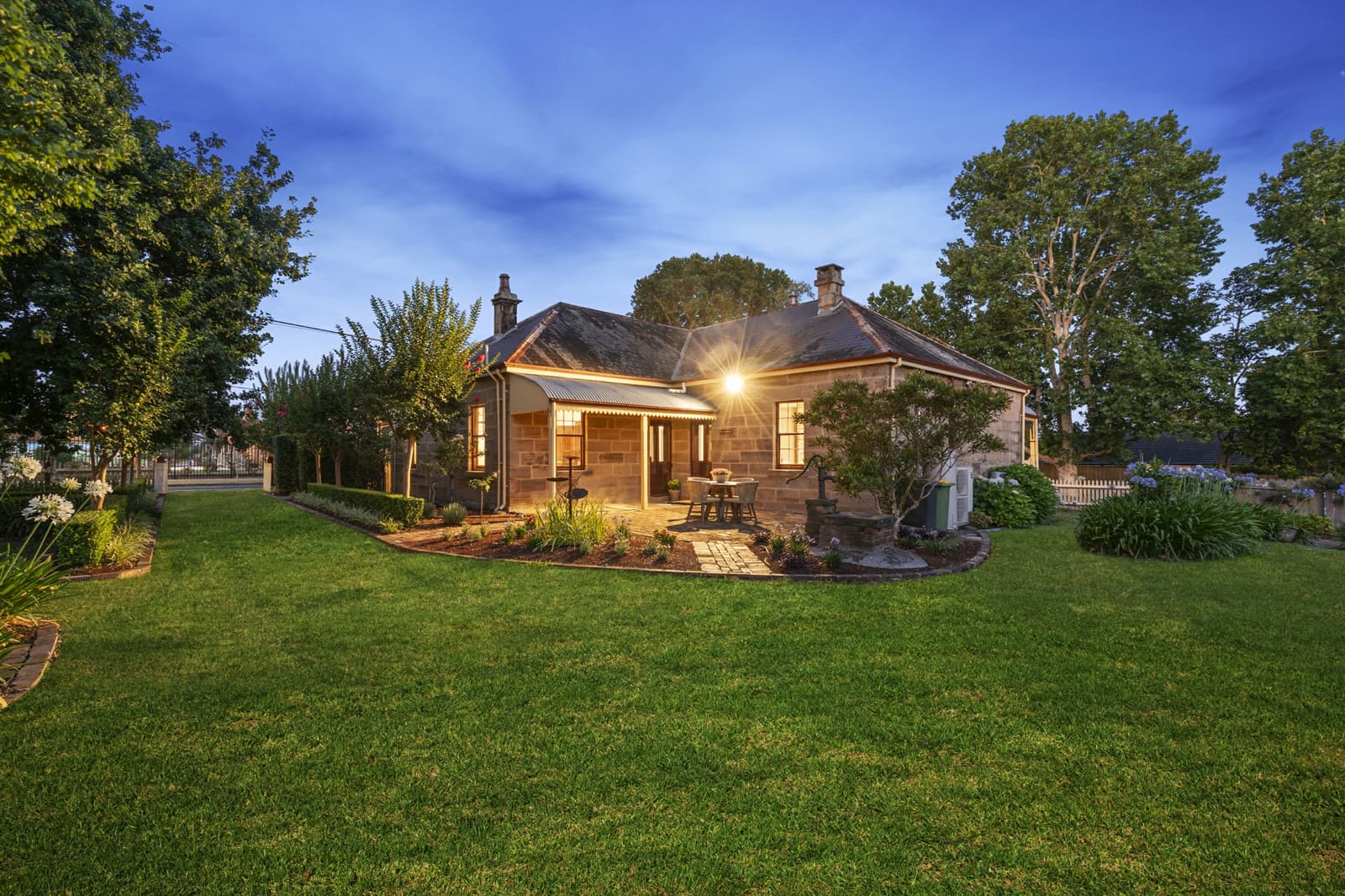 22 Buckingham Street, PITT TOWN, Pitt Town - Thumbnail 2