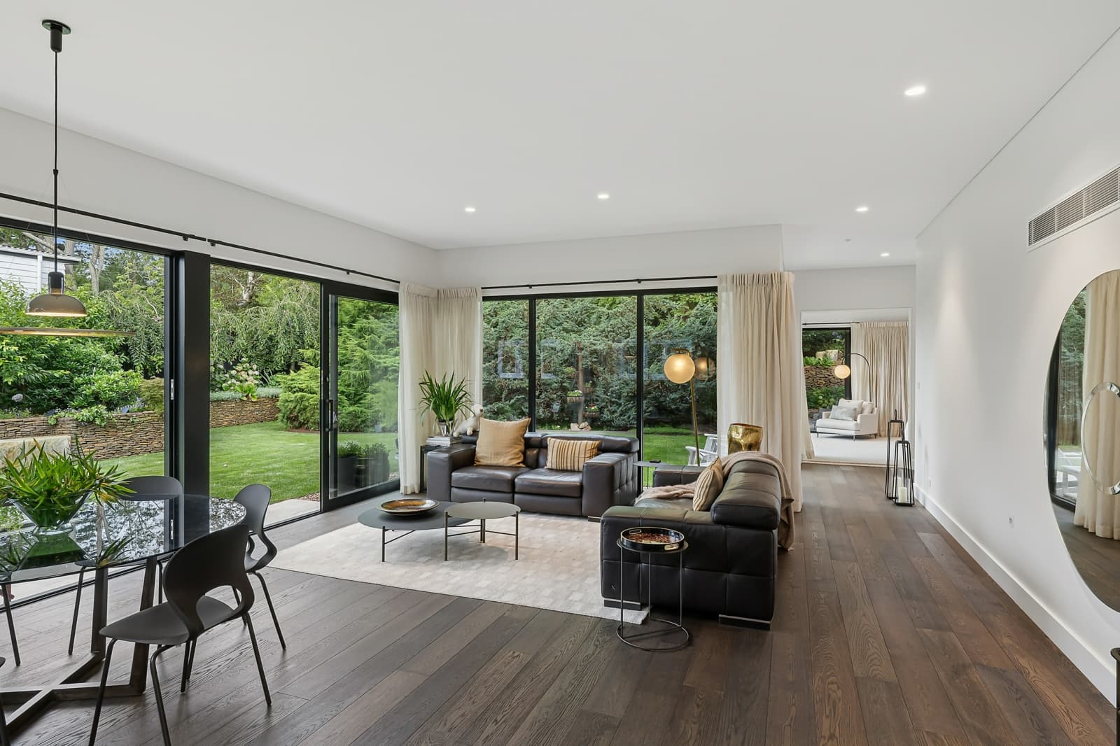 10 Blackheath Street, LEURA, Leura - Thumbnail 2