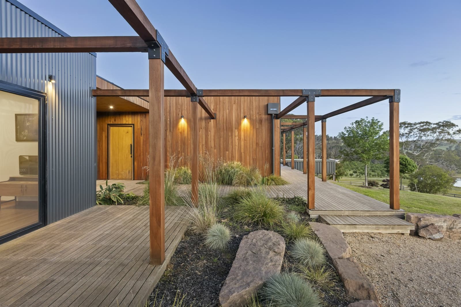 606 Monkey Gully Road, MANSFIELD, Mansfield - Thumbnail 3