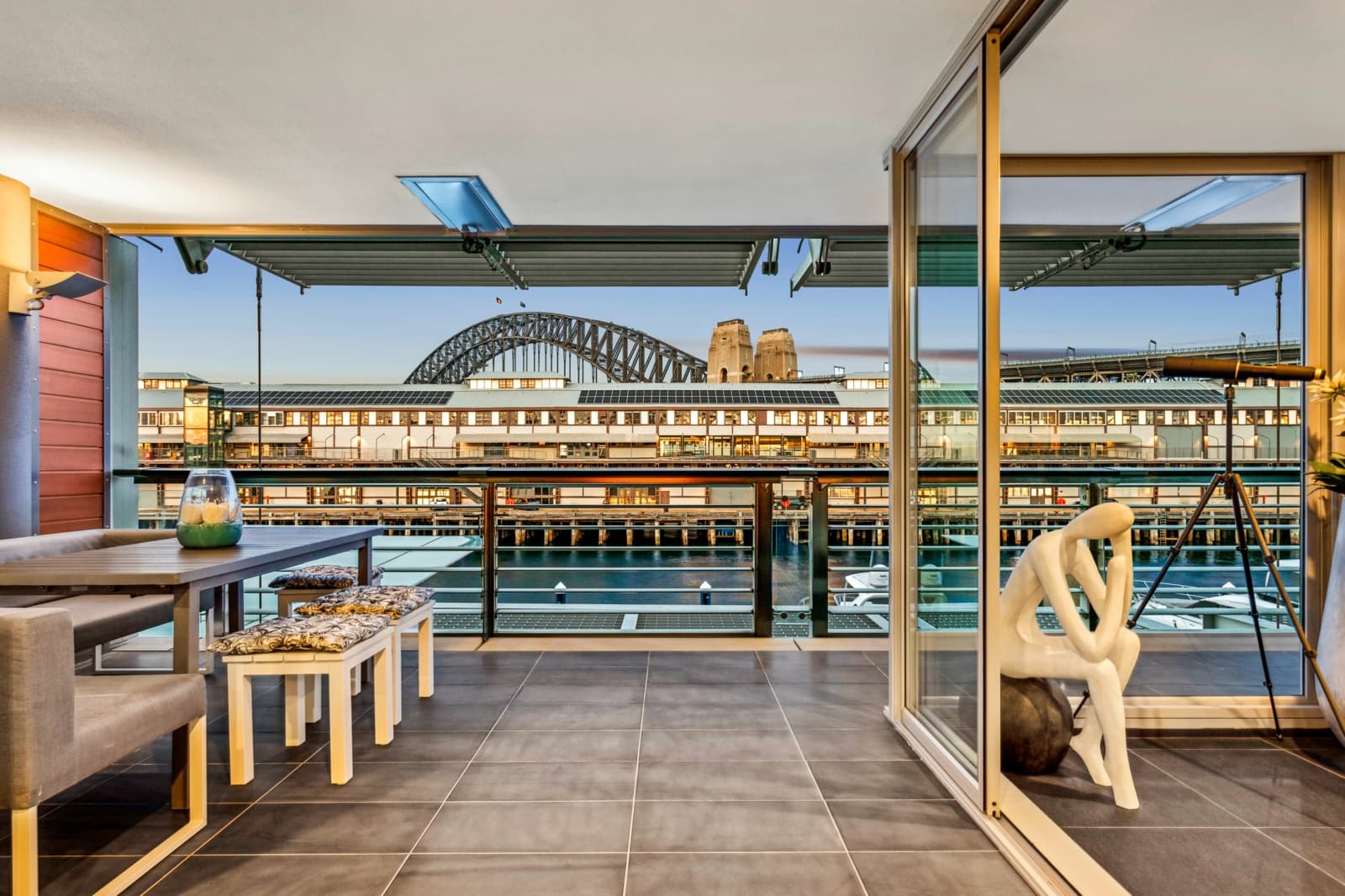 323/19 Hickson Road, WALSH BAY, Walsh Bay - Thumbnail 2