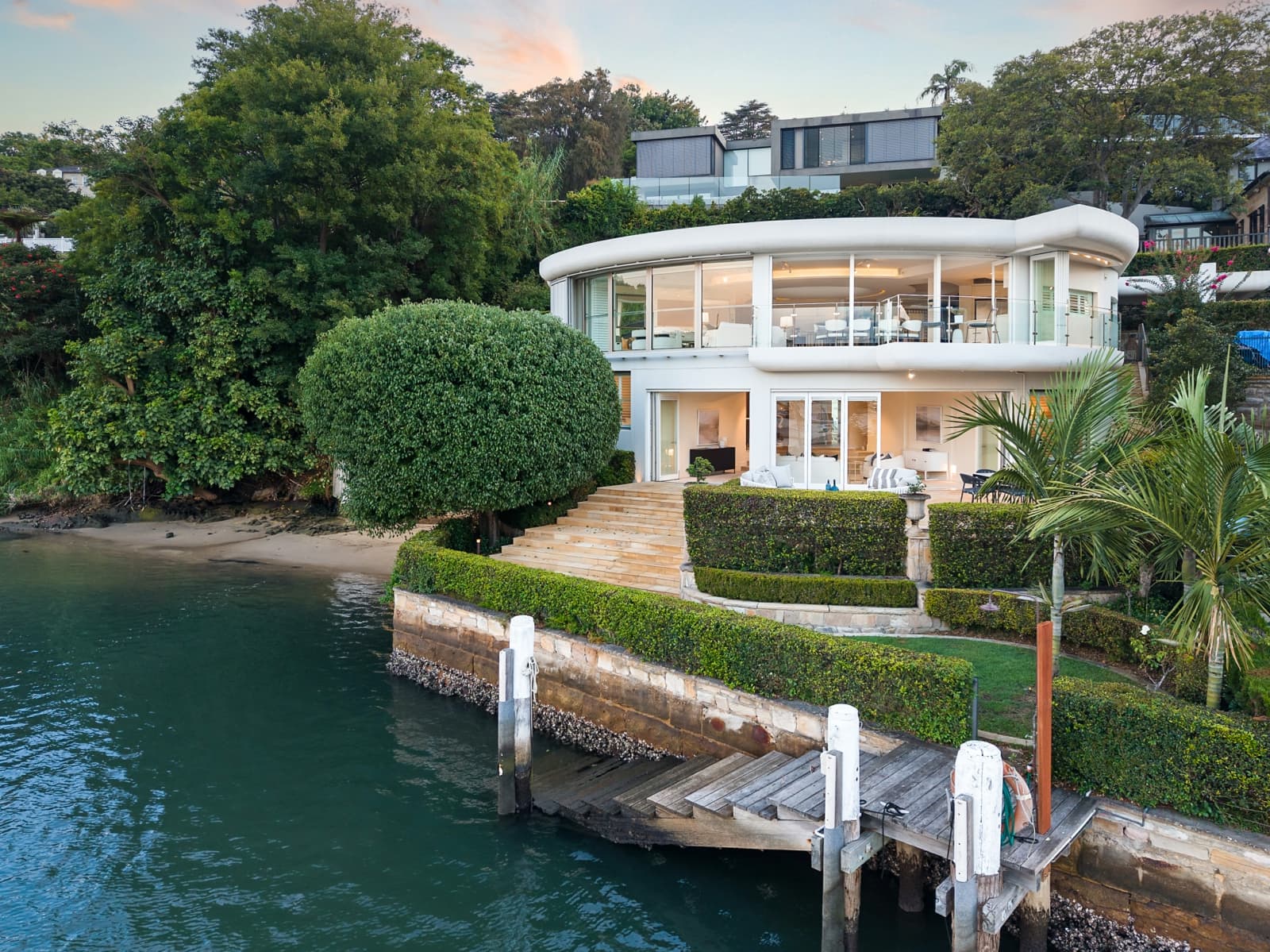 17 Crescent Street, HUNTERS HILL, Hunters Hill - Thumbnail 3