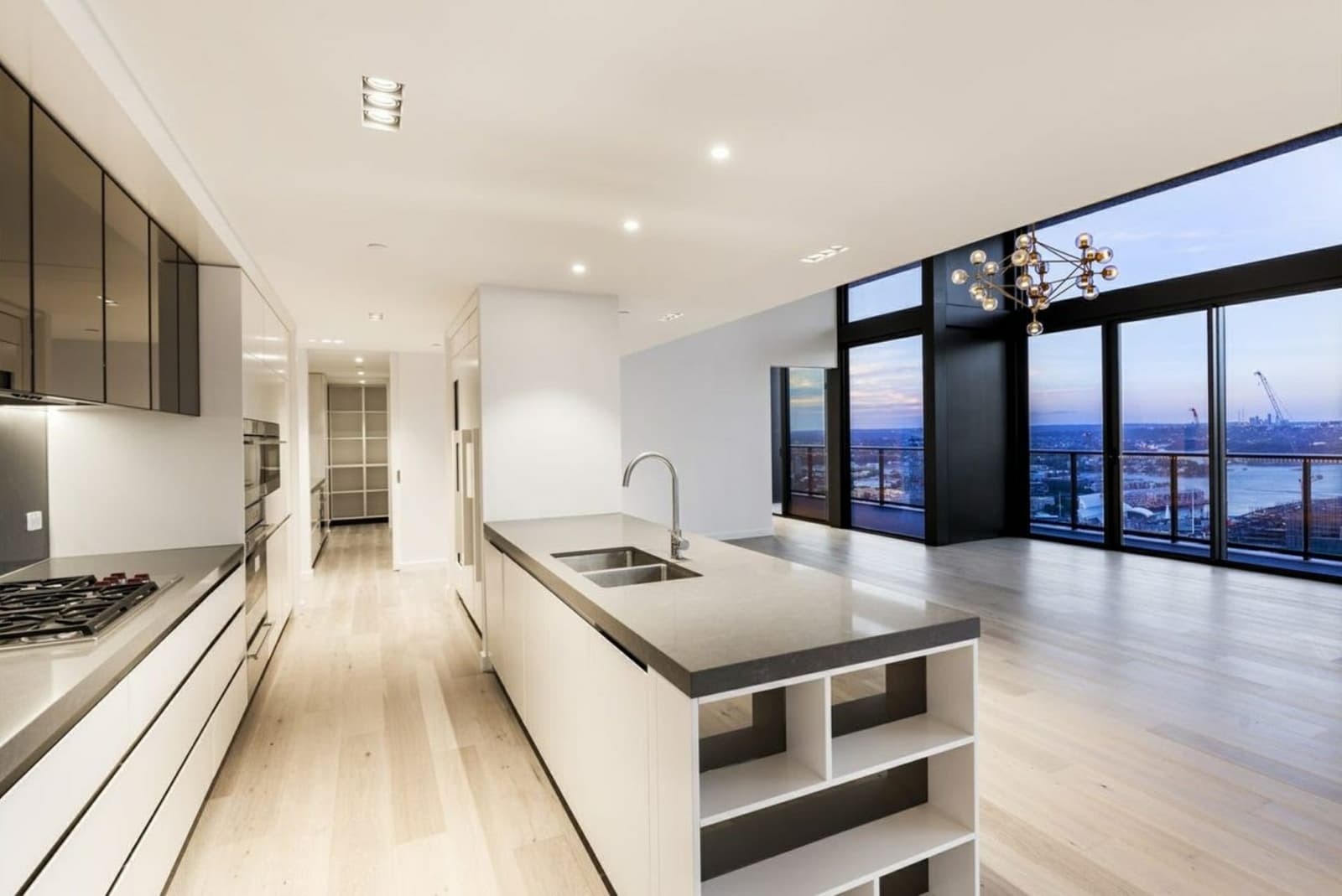 4002/81 Harbour Street, HAYMARKET, Haymarket - Thumbnail 3