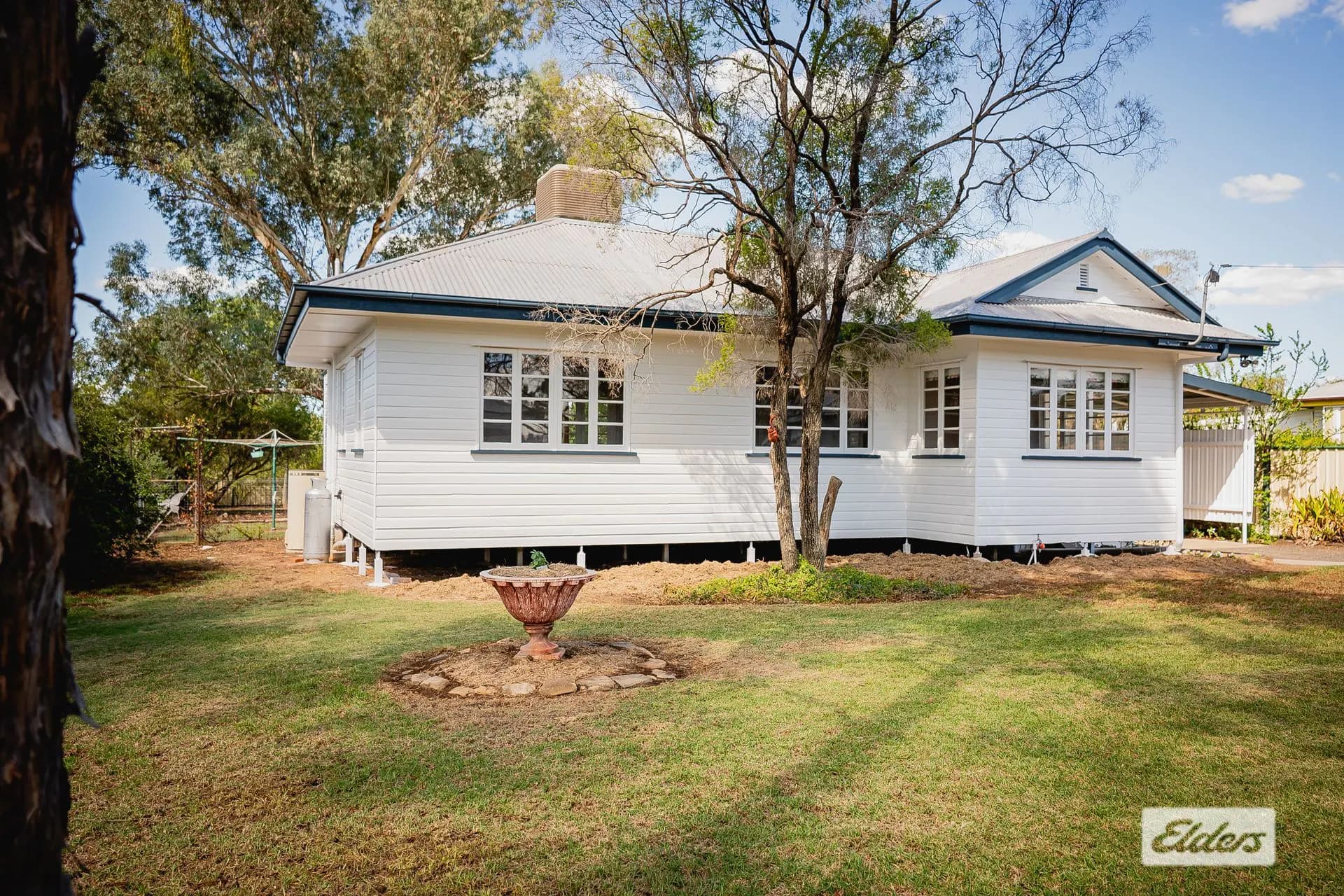 14 Crawford Street, Roma, QLD, 4455, Roma - Thumbnail 2