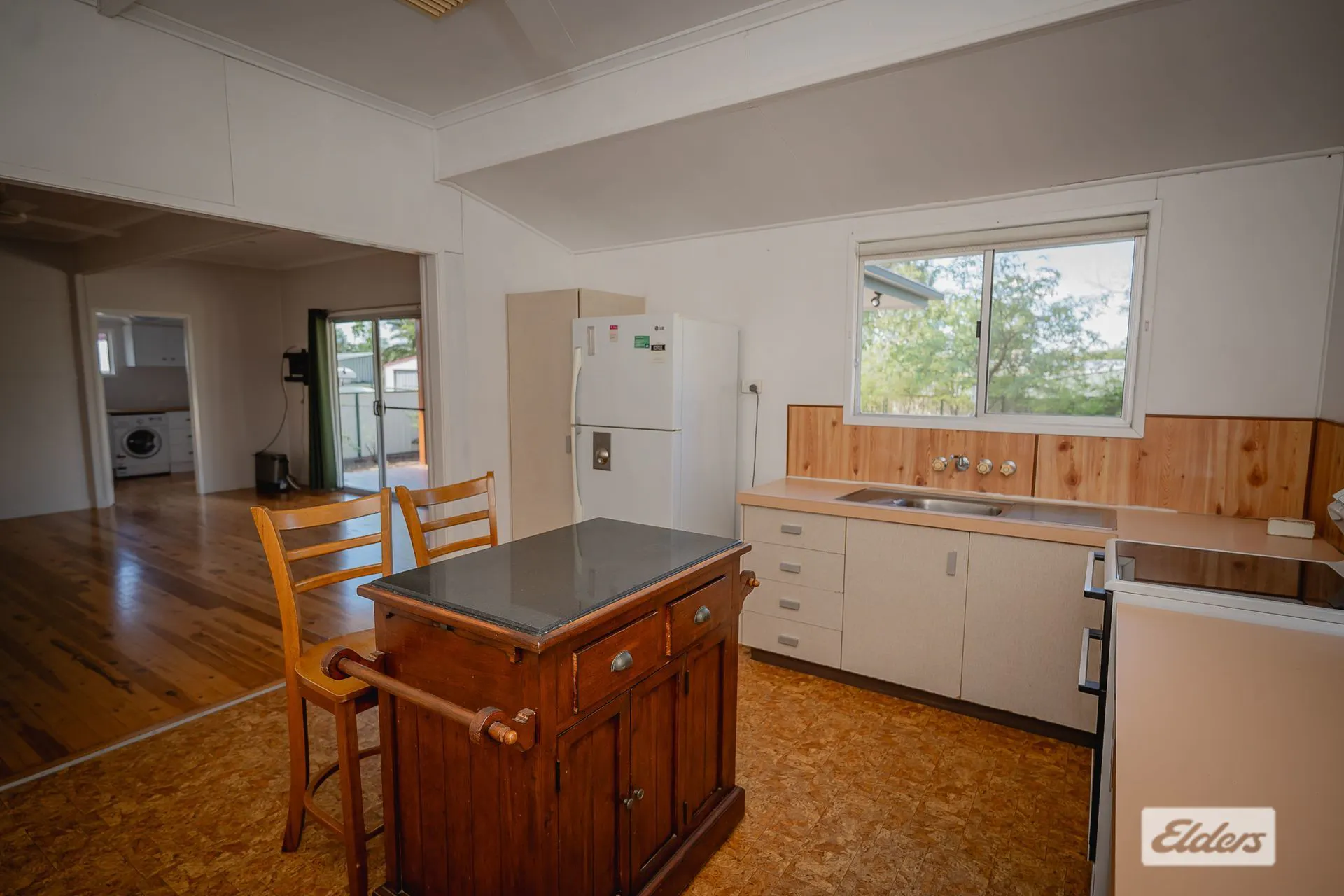 14 Crawford Street, Roma, QLD, 4455, Roma - Thumbnail 6