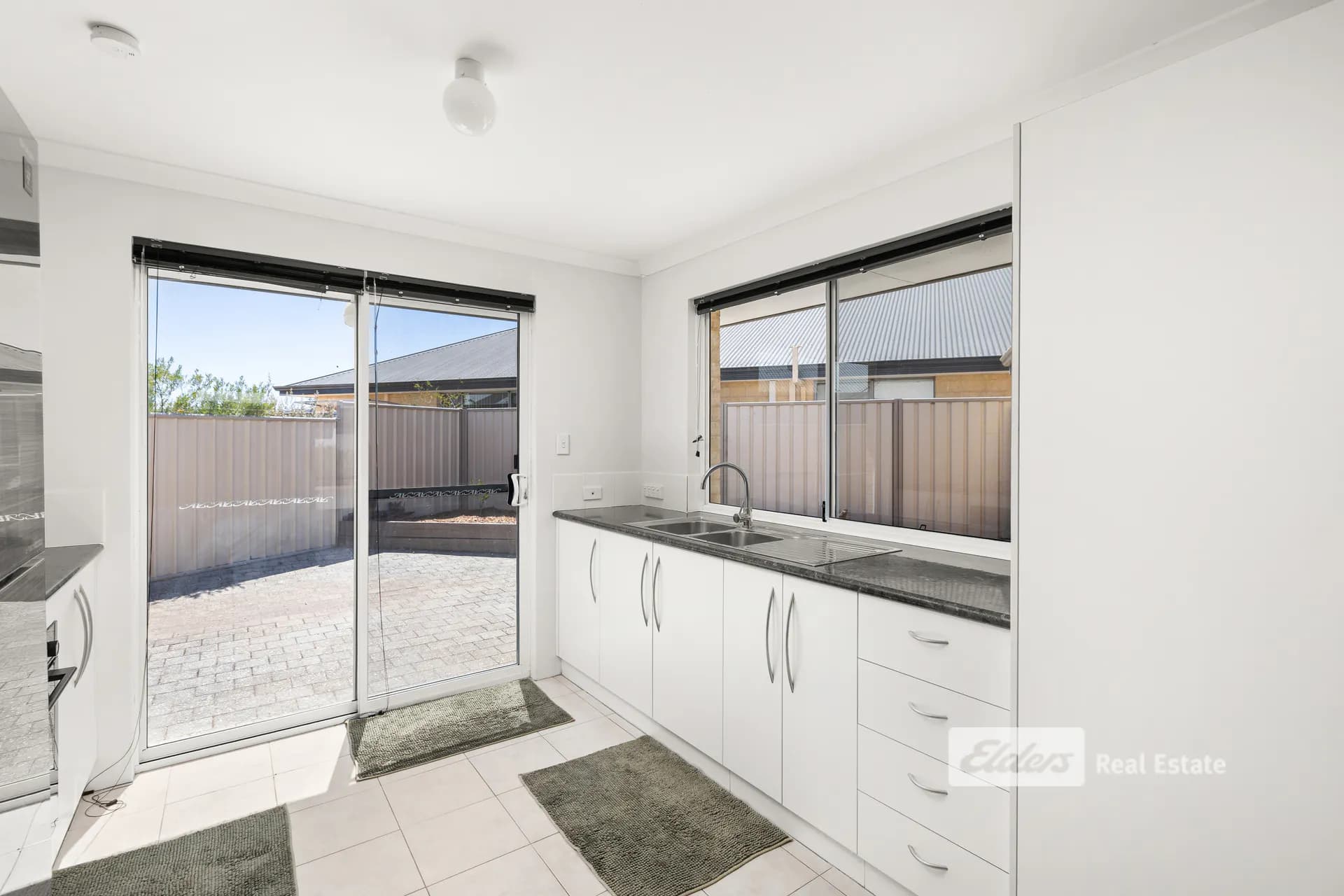 6/16 Jacobs Drive, Harvey, WA, 6220, Harvey - Thumbnail 3