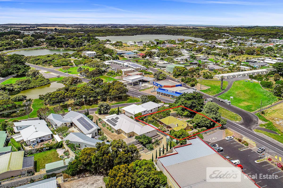 11 Main Road, Robe, SA, 5276, Robe - Thumbnail 3