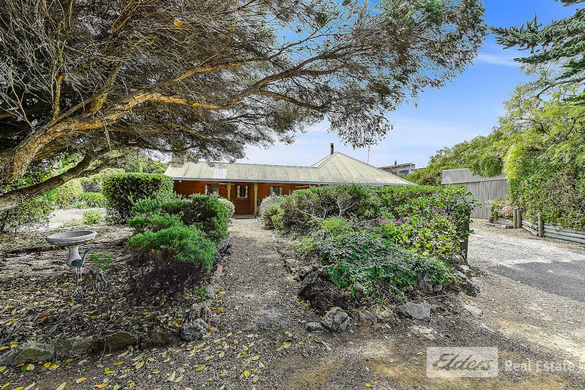 11 Main Road, Robe, SA, 5276, Robe - Thumbnail 6