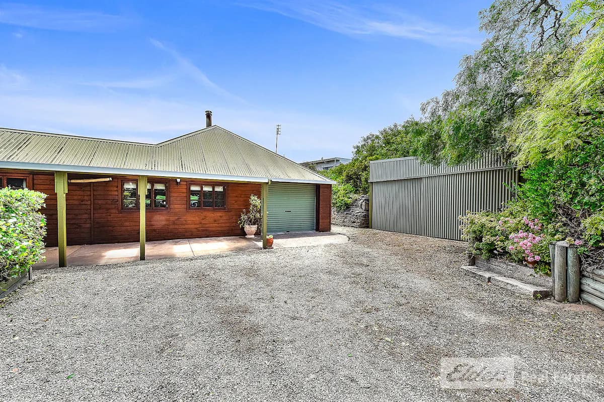 11 Main Road, Robe, SA, 5276, Robe - Thumbnail 7