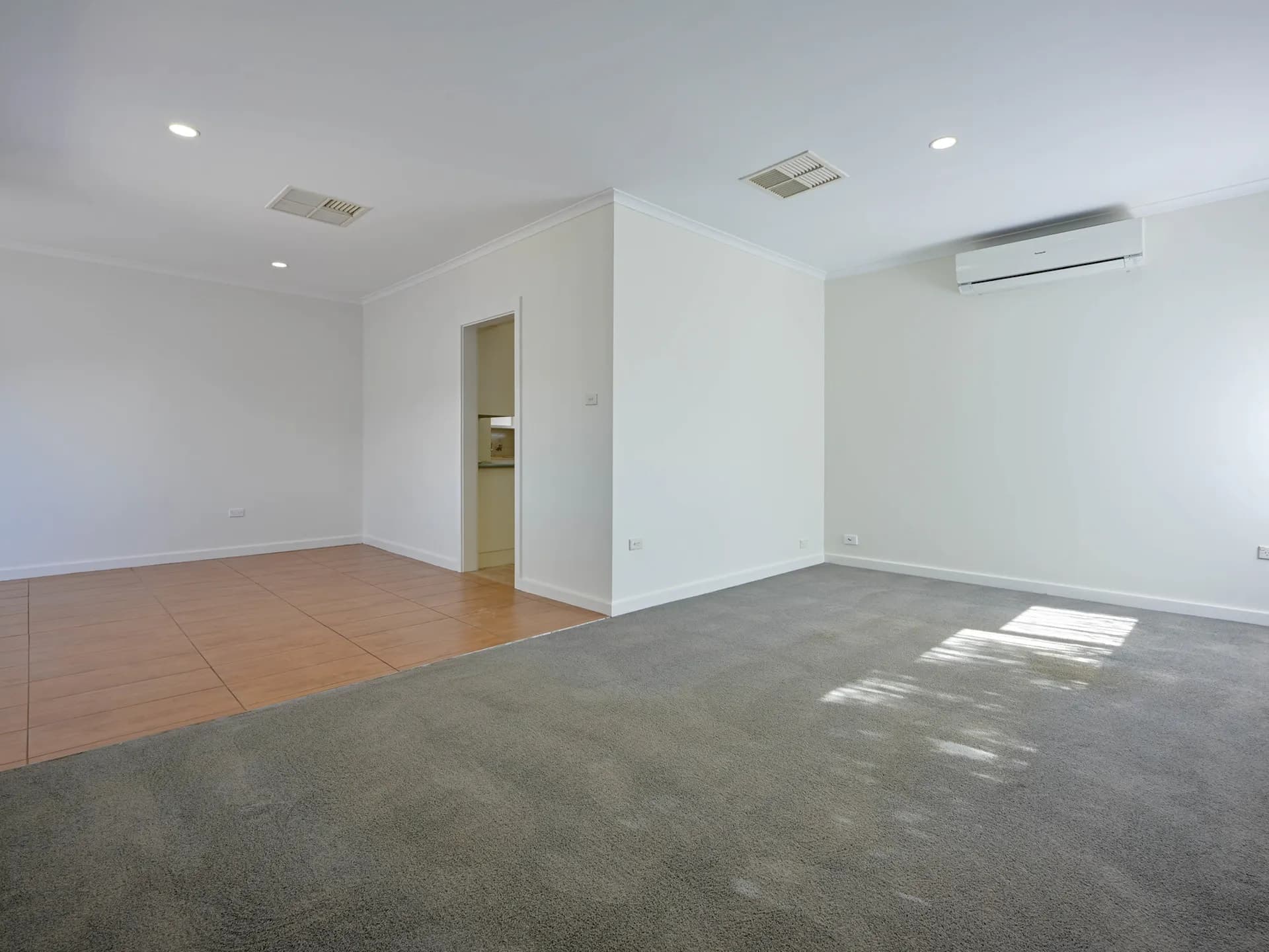 34 Shard Crescent, Whyalla Stuart, SA, 5608, Whyalla Stuart - Thumbnail 3