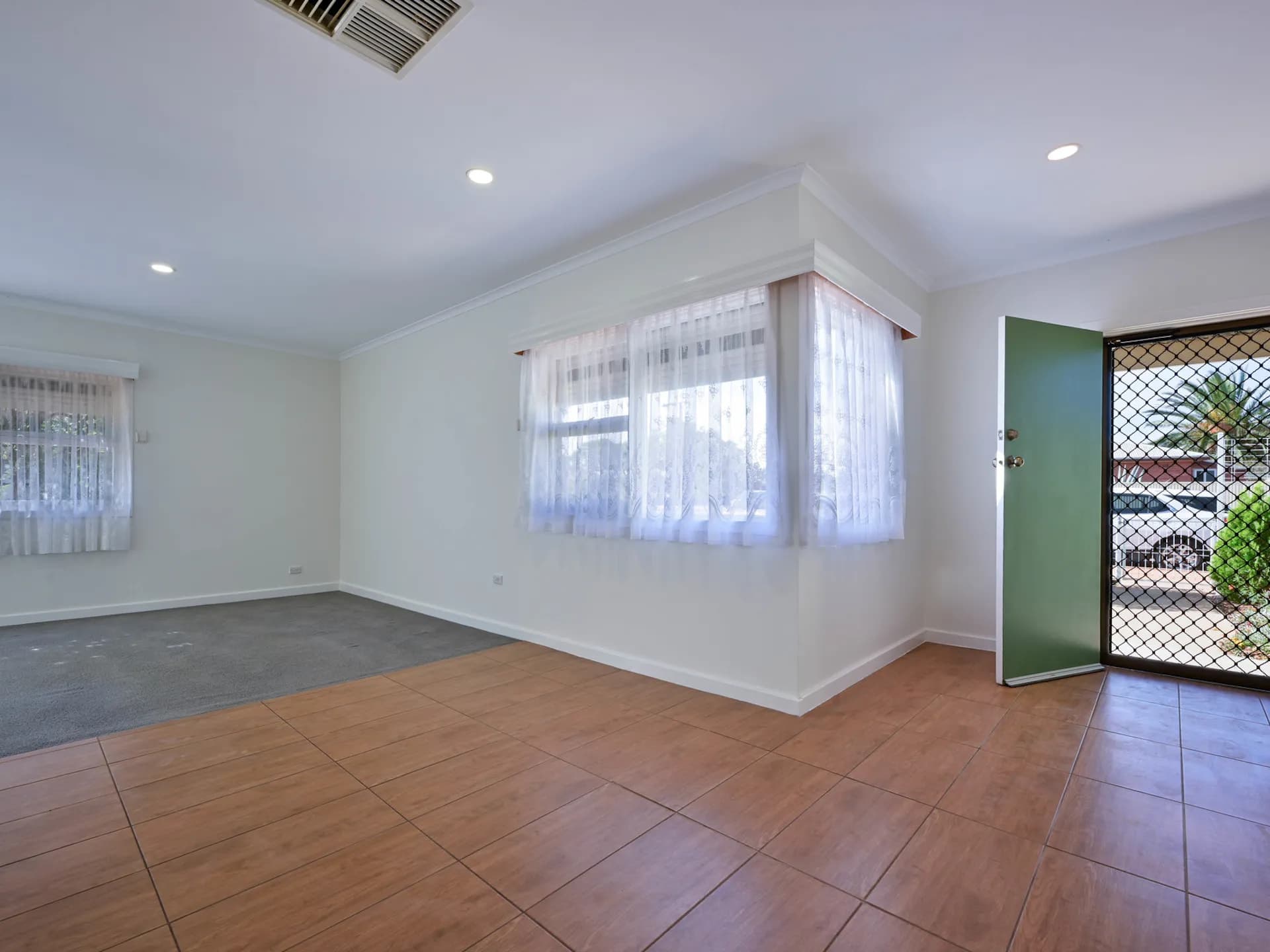 34 Shard Crescent, Whyalla Stuart, SA, 5608, Whyalla Stuart - Thumbnail 4