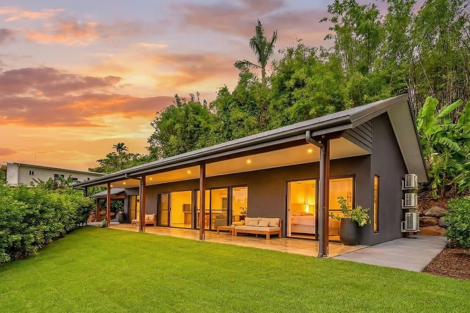 26 Wills Court Cannonvale 4802, Cannonvale - Image 1