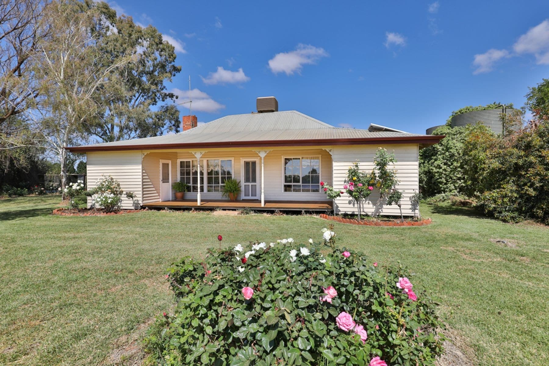 33 Hollins Road, Cardross - Image 1