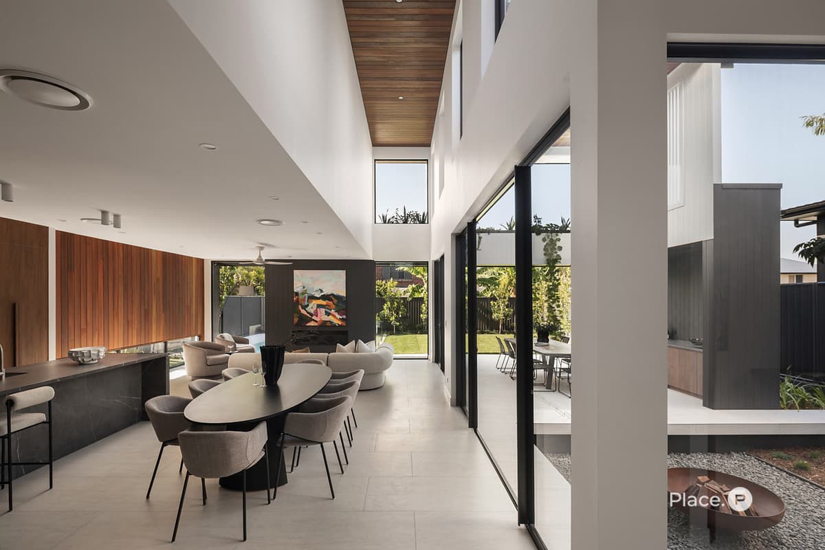 10 Akala Street, Camp Hill - Thumbnail 5