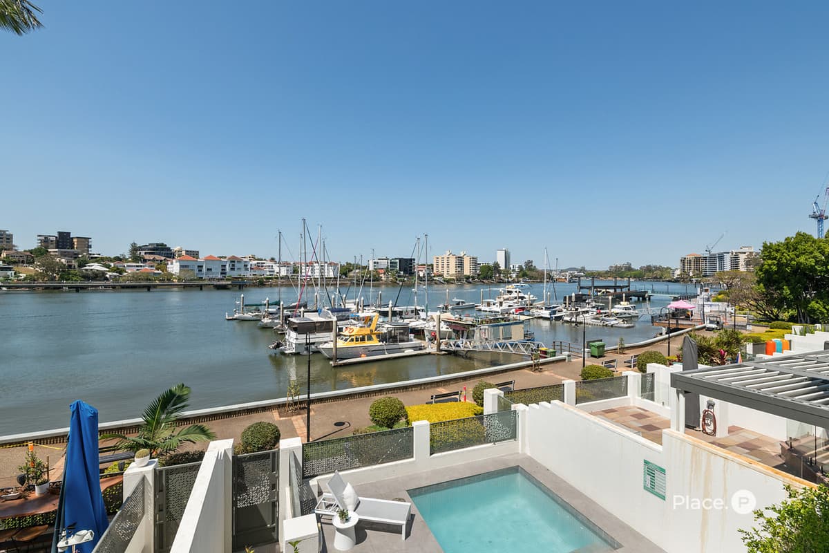 42 Ferry Street, Kangaroo Point - Image 1