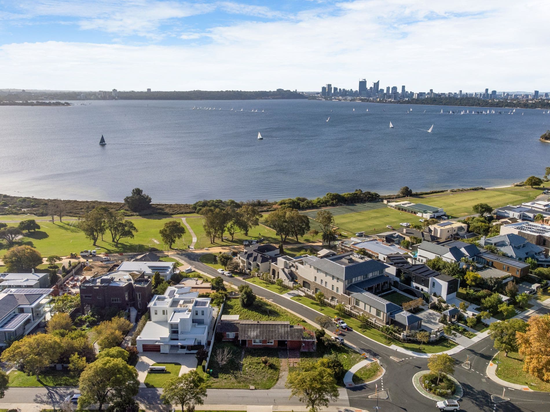 76 Tweeddale Road, Applecross, WA, 6153, Applecross - Image 1