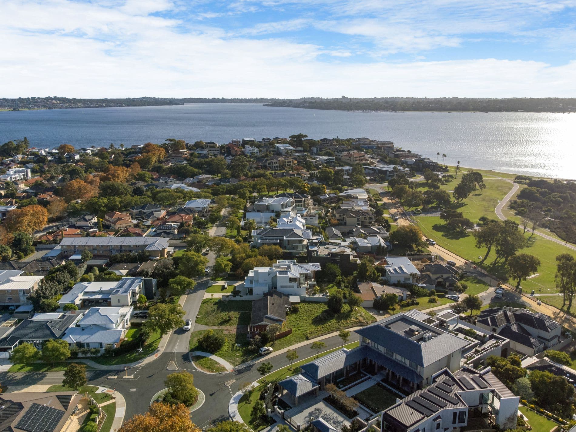 76 Tweeddale Road, Applecross, WA, 6153, Applecross - Thumbnail 4
