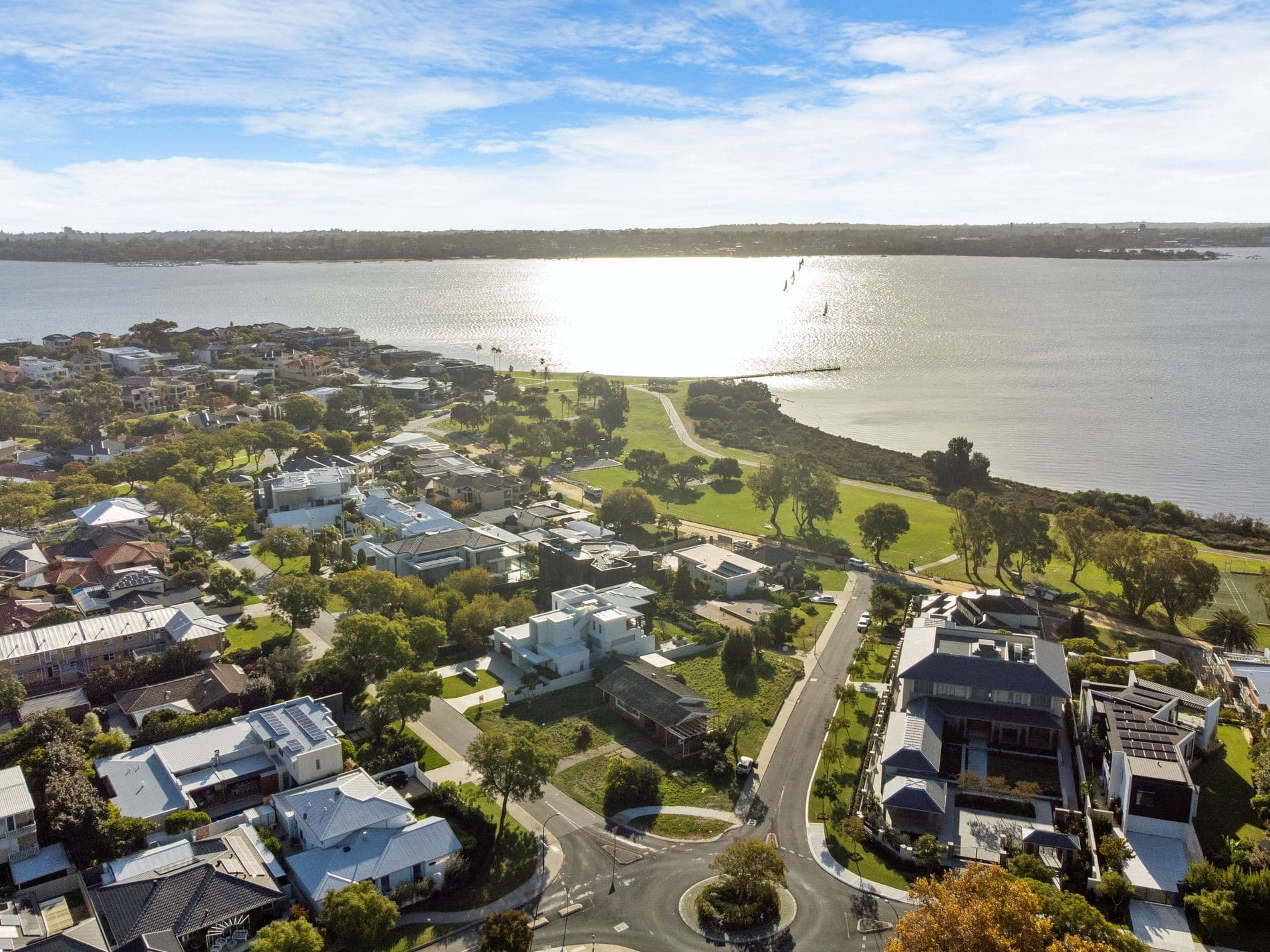 76 Tweeddale Road, Applecross, WA, 6153, Applecross - Thumbnail 5