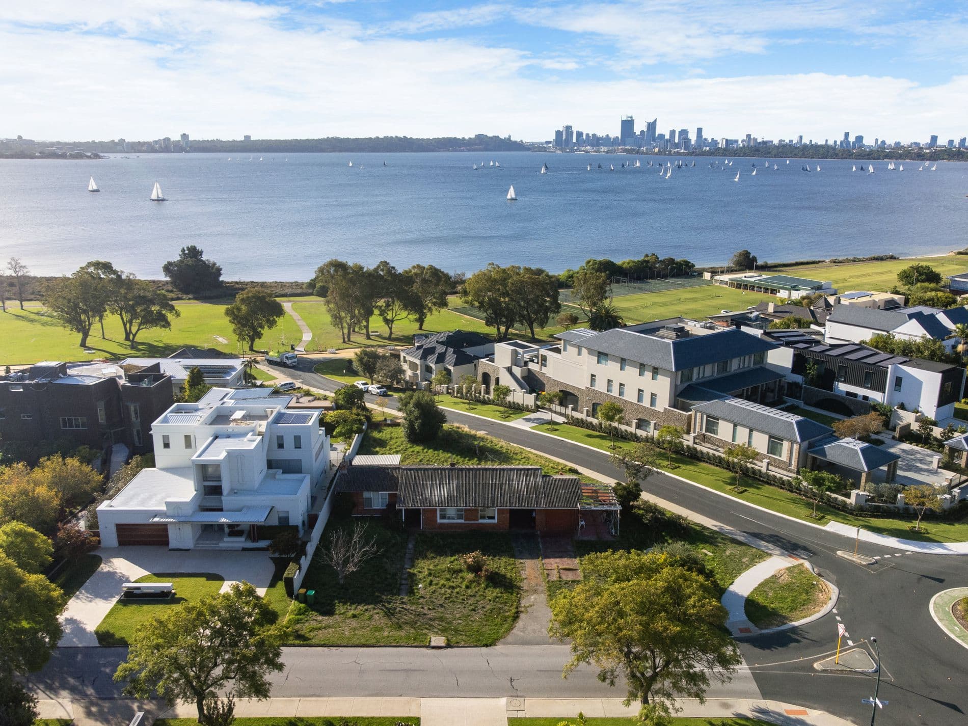 76 Tweeddale Road, Applecross, WA, 6153, Applecross - Thumbnail 7
