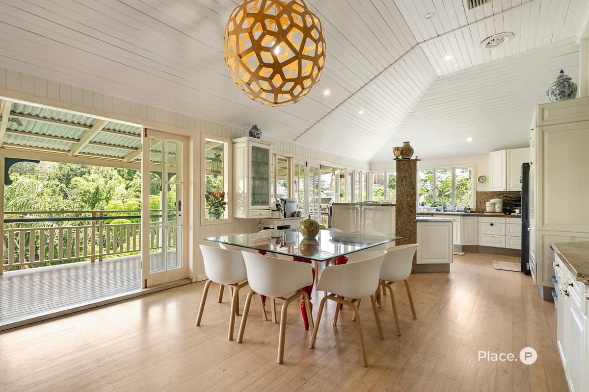 45 Upper Cairns Terrace, Red Hill - Thumbnail 6