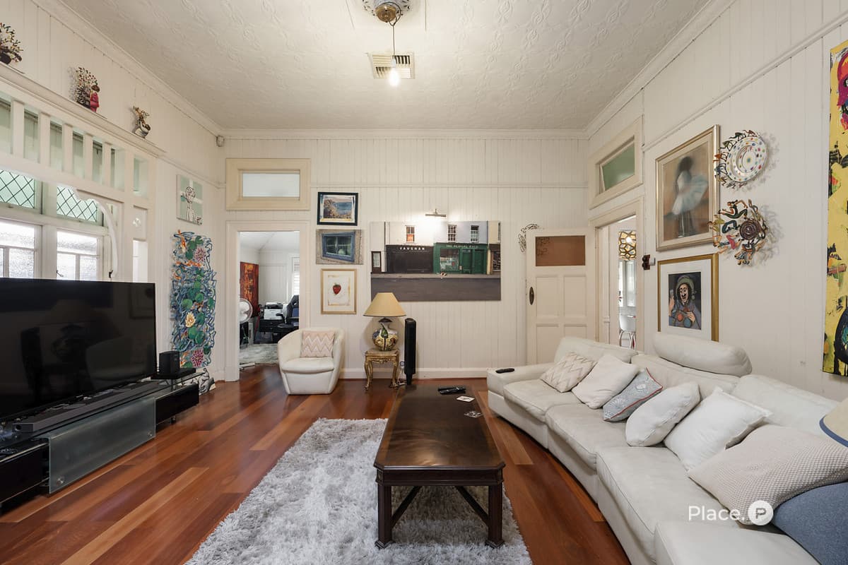 45 Upper Cairns Terrace, Red Hill - Thumbnail 8