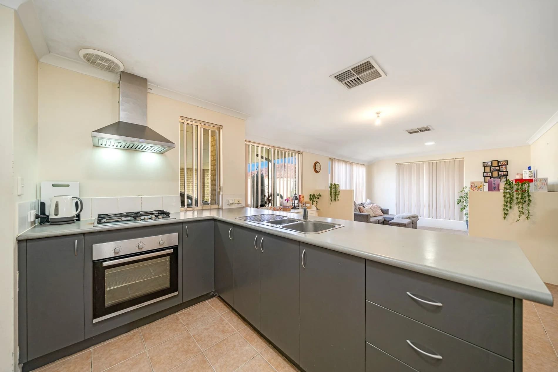 Invest now for the future!, 225A Mirrabooka Avenue, Balga WA 6061, Balga - Thumbnail 6