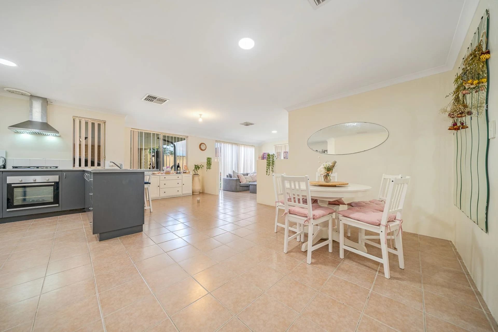 Invest now for the future!, 225A Mirrabooka Avenue, Balga WA 6061, Balga - Thumbnail 8