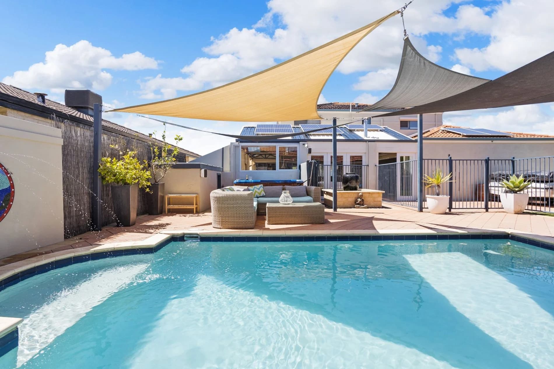SOLD by Abi Hynes, 14 Marin Parade, Mindarie WA 6030, Mindarie - Thumbnail 7