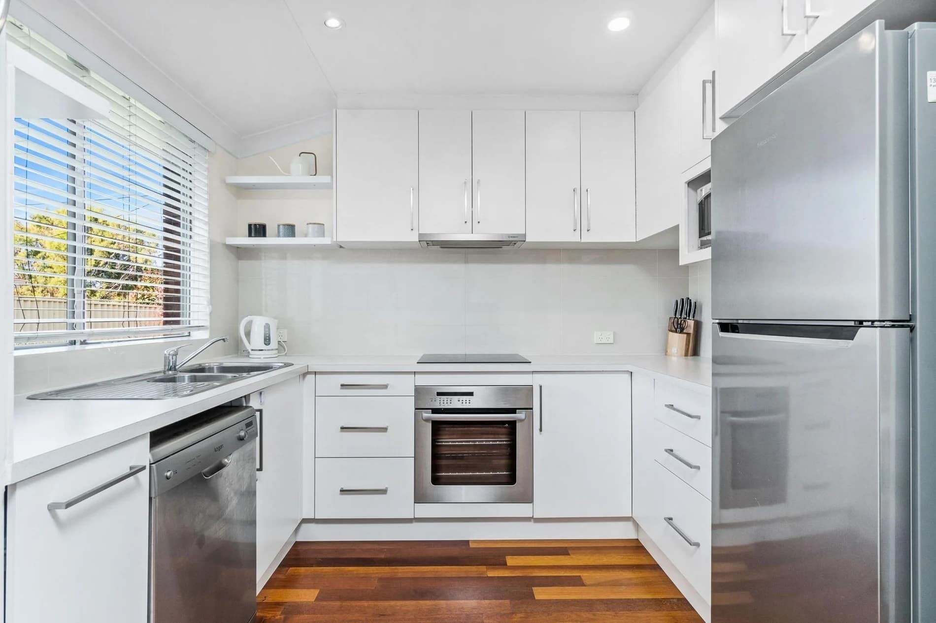 UNDER OFFER by Renee Gemmill, 64 Ellison Drive, Padbury WA 6025, Padbury - Thumbnail 7