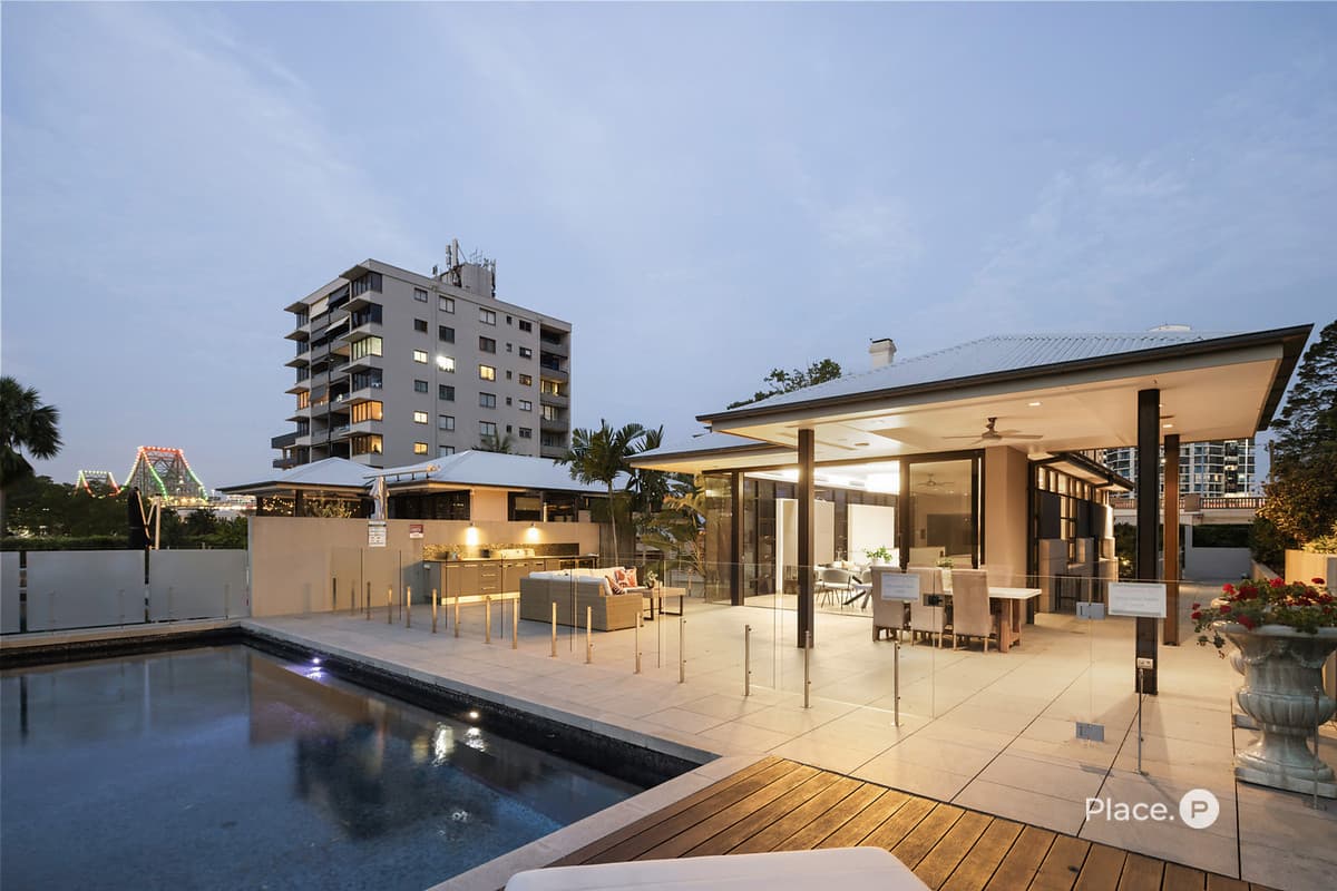 1 Scott Street, Kangaroo Point - Thumbnail 4