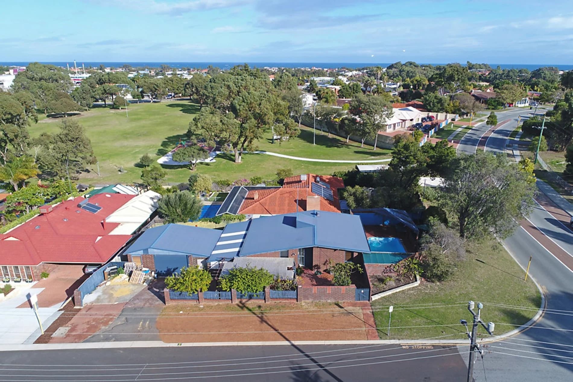 2b Oleander Way, Kallaroo WA 6025, Kallaroo - Thumbnail 7