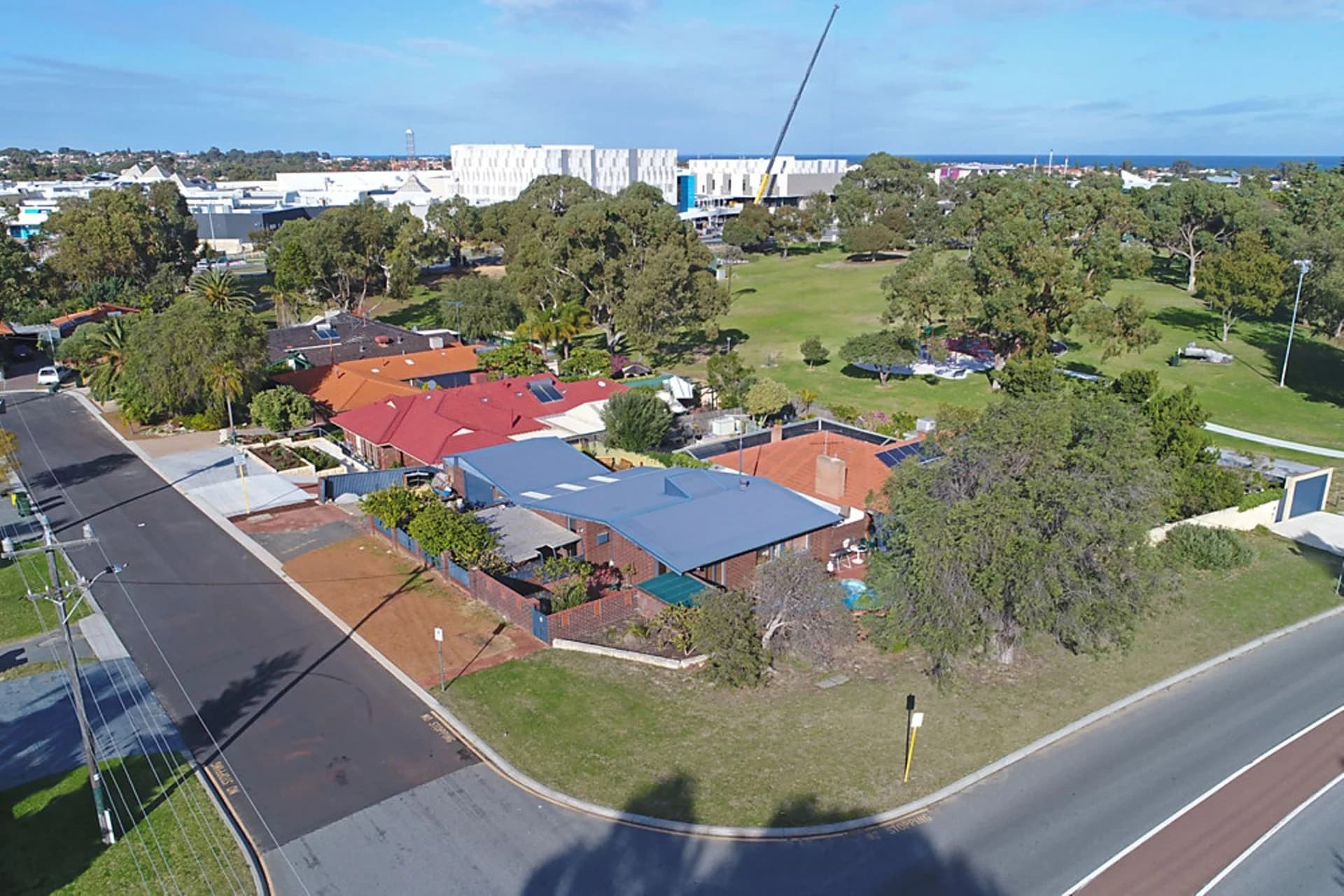 2b Oleander Way, Kallaroo WA 6025, Kallaroo - Thumbnail 8